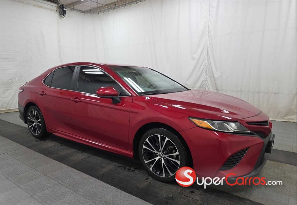 2020 Toyota Camry SE — foto 3 / 10