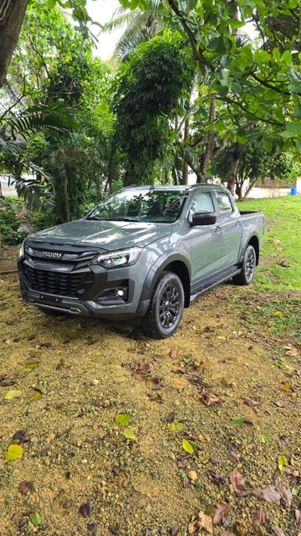 2027 Isuzu DMAX LSE