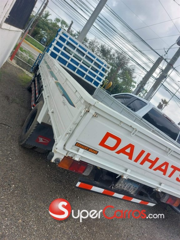 2008 Daihatsu Delta — foto 3 / 6