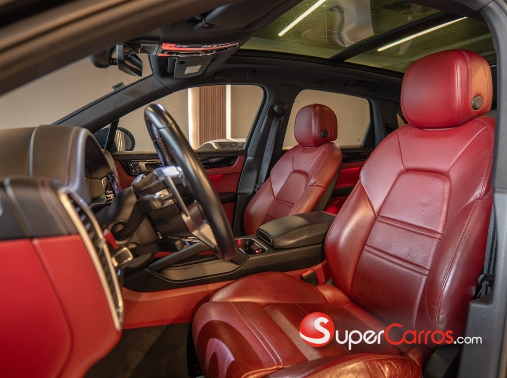2019 Porsche Cayenne Hybrid — foto 8 / 11