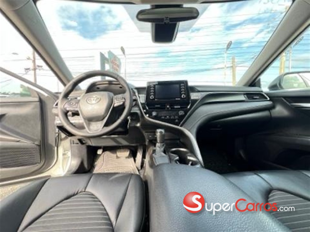2021 Toyota Camry SE — foto 7 / 10