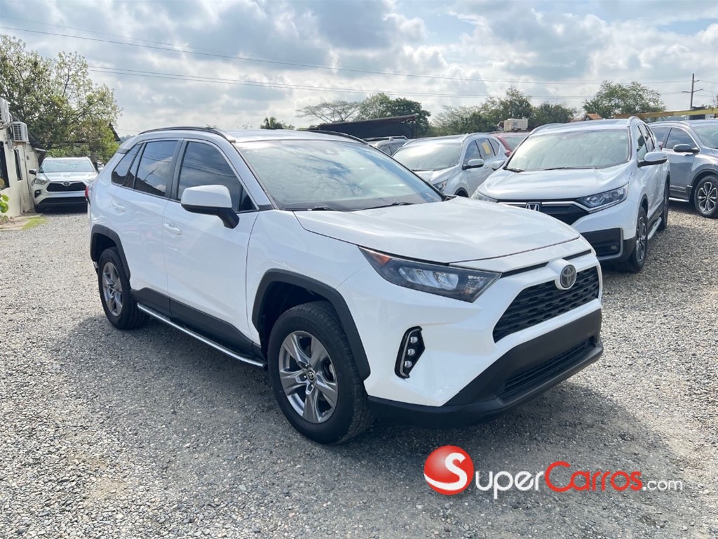 2021 Toyota RAV4 LE — foto 3 / 10