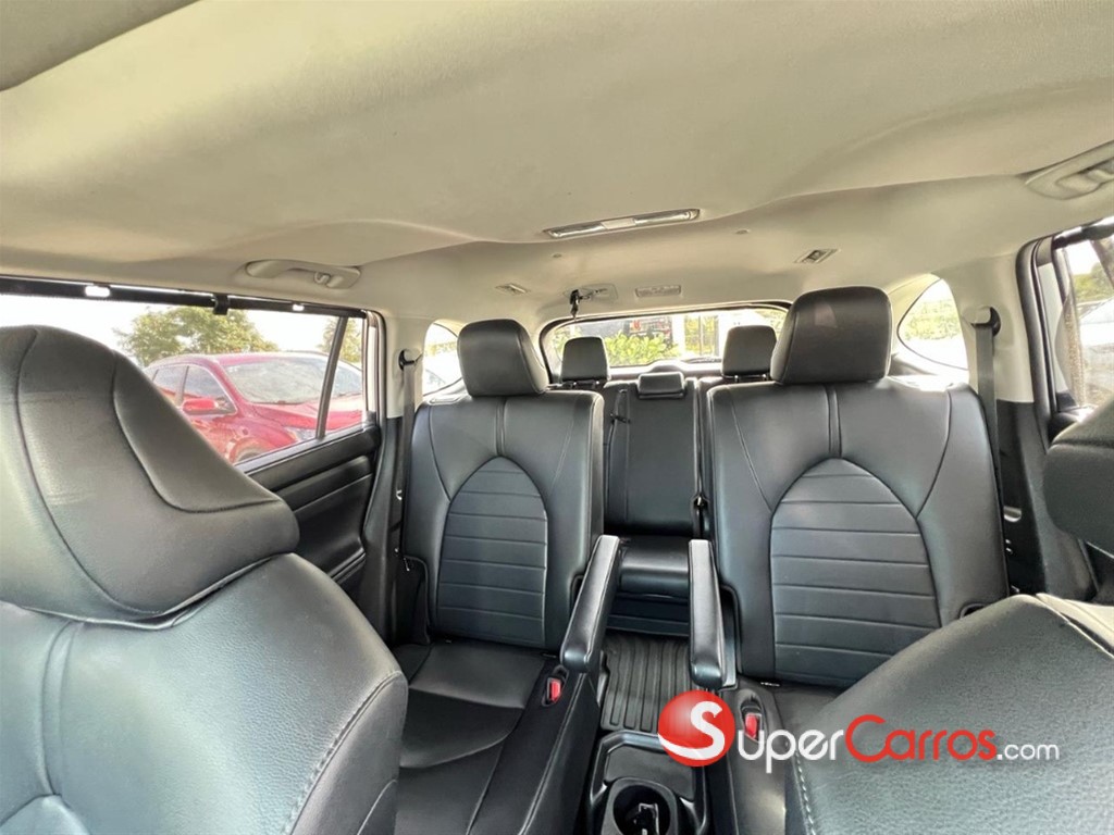 2020 Toyota Highlander XLE — foto 9 / 12