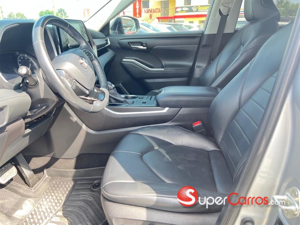 2020 Toyota Highlander XLE — foto 12 / 12