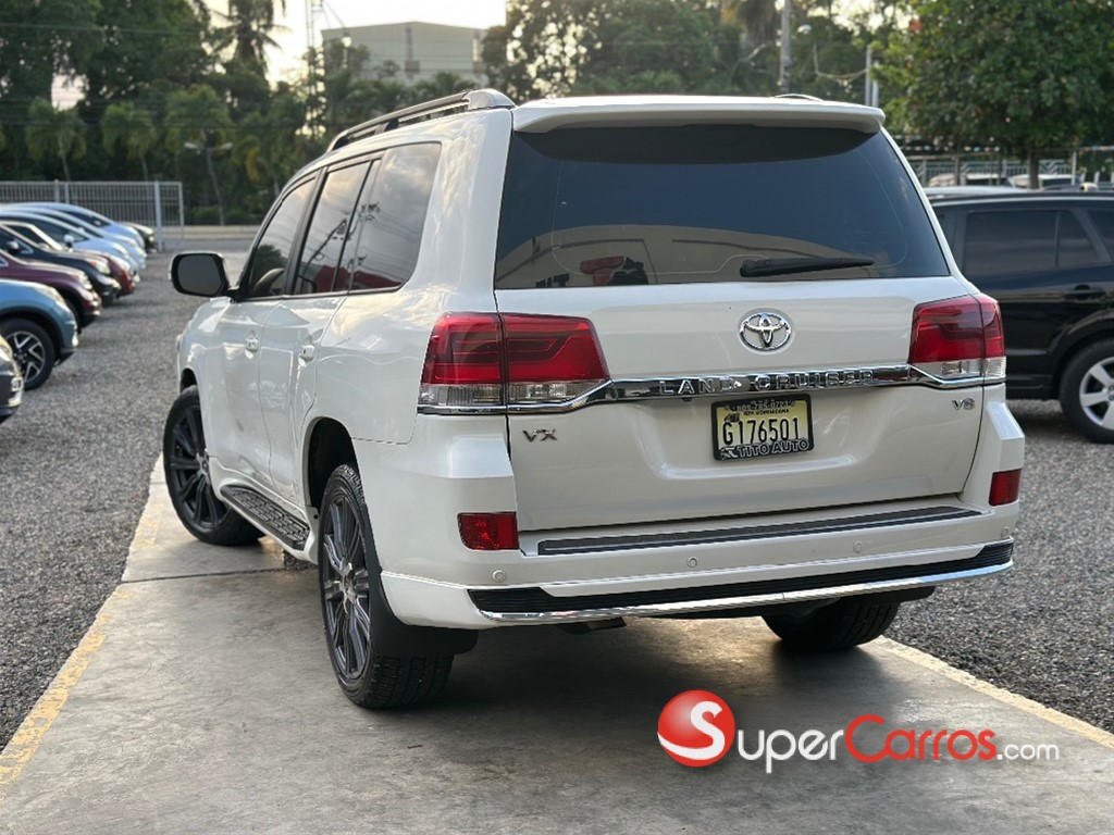 2008 Toyota Land Cruiser VX — foto 2 / 8