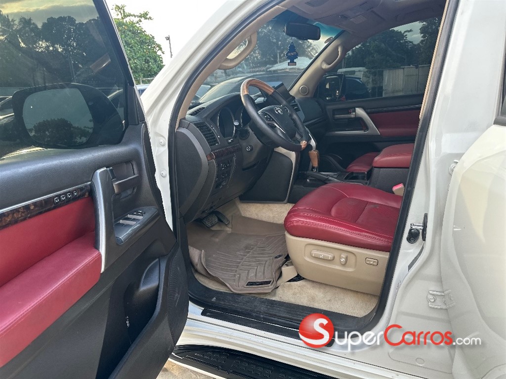 2008 Toyota Land Cruiser VX — foto 5 / 8