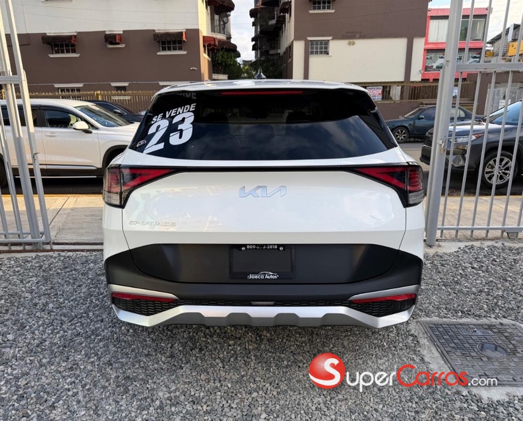 2023 Kia Sportage LX — foto 6 / 11