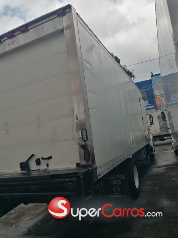 2012 Hino 268 — foto 10 / 11
