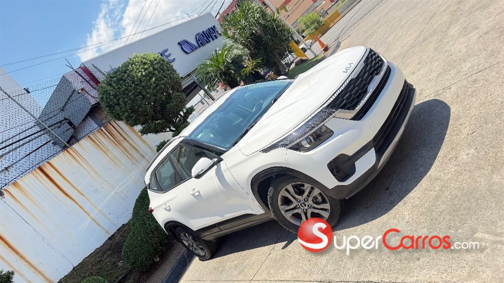 2023 Kia Seltos LX — foto 5 / 12