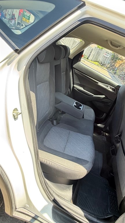2023 Kia Seltos LX — foto 11 / 12