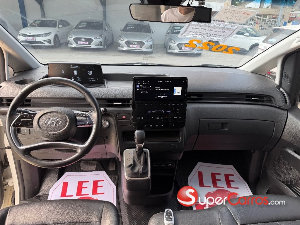 2022 Hyundai Staria — foto 9 / 12
