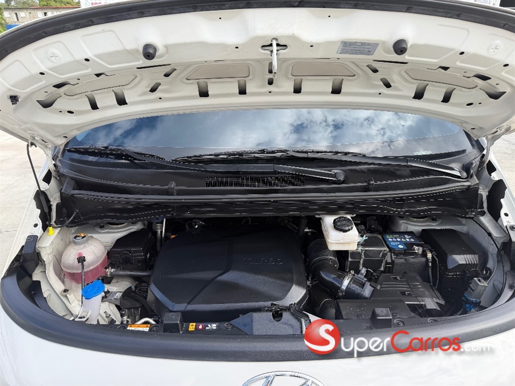 2022 Hyundai Staria — foto 11 / 12