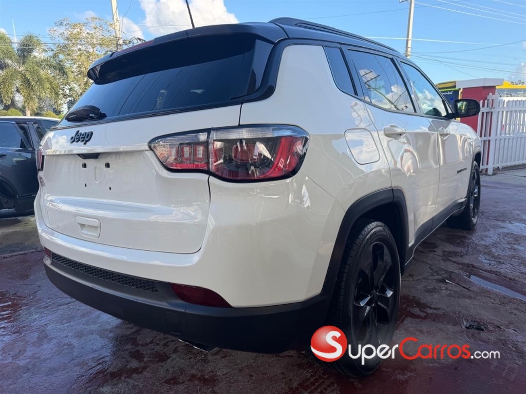2020 Jeep Compass Latitude — foto 4 / 11