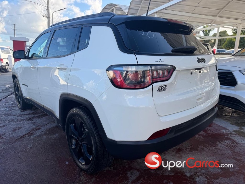 2020 Jeep Compass Latitude — foto 5 / 11