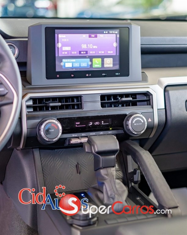 2026 Toyota 4 Runner SR5 — foto 8 / 12