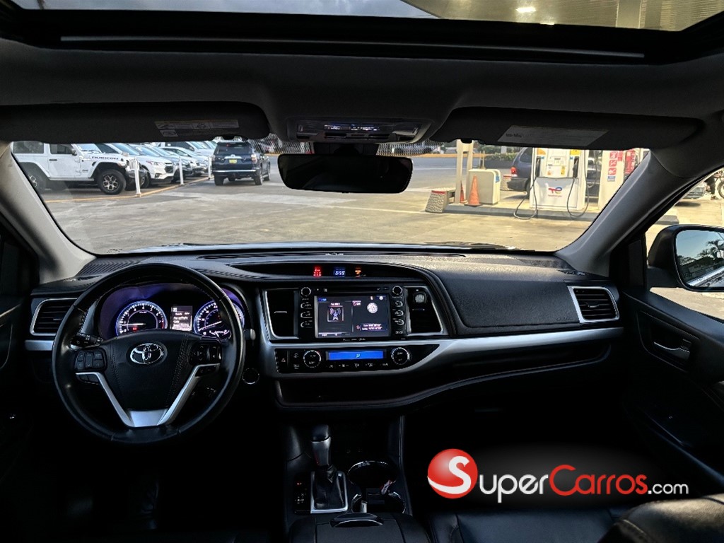 2019 Toyota Highlander XLE — foto 8 / 10