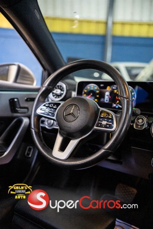 2020 Mercedes-Benz Clase A 220 AMG — foto 9 / 12