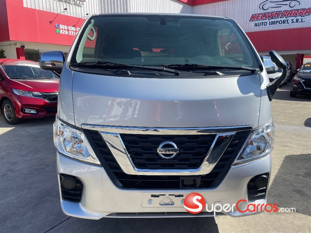 2020 Nissan NV 350 — foto 2 / 10