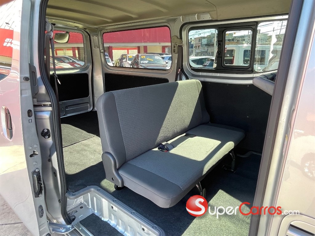 2020 Nissan NV 350 — foto 8 / 10