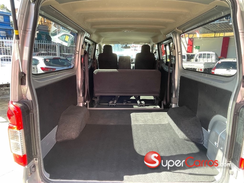 2020 Nissan NV 350 — foto 9 / 10