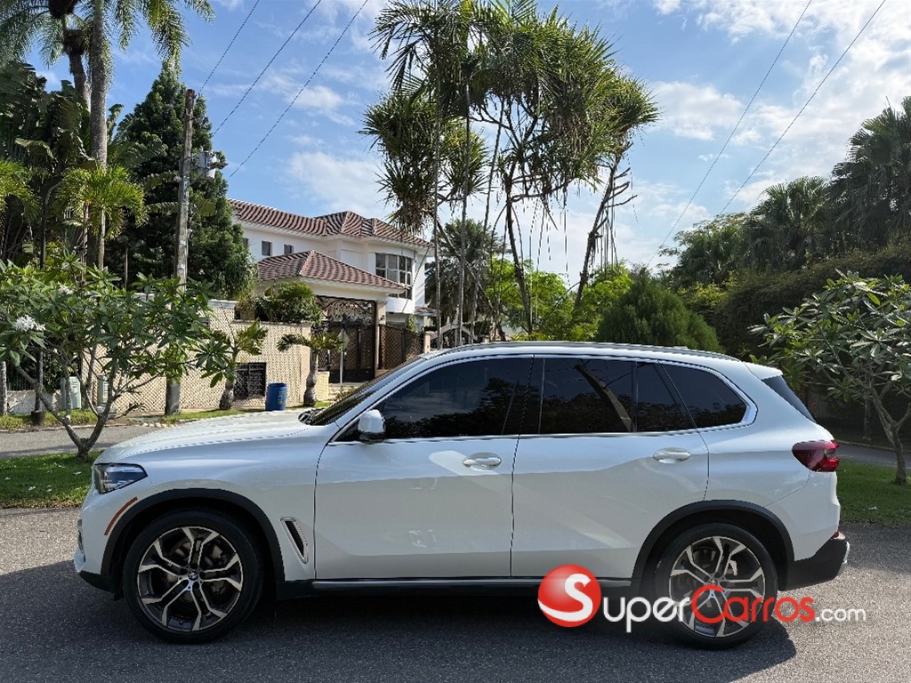 2021 BMW X 5 SDRIVE 40i — foto 4 / 11
