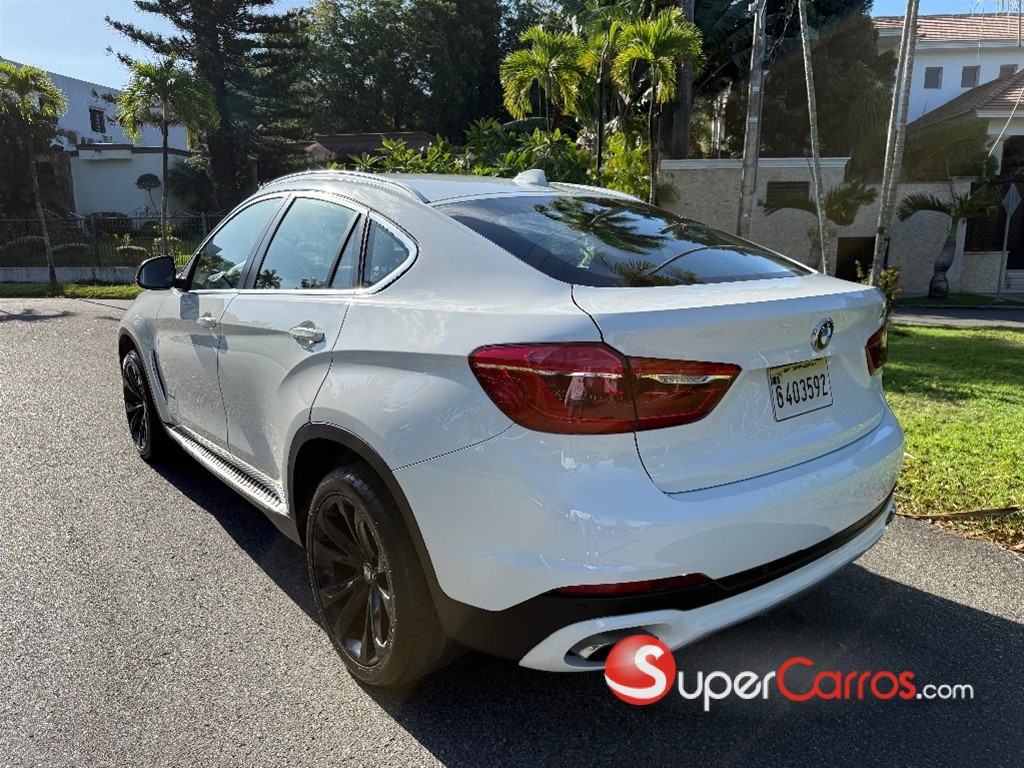 2015 BMW X 6 xDrive 5.0 — foto 5 / 10