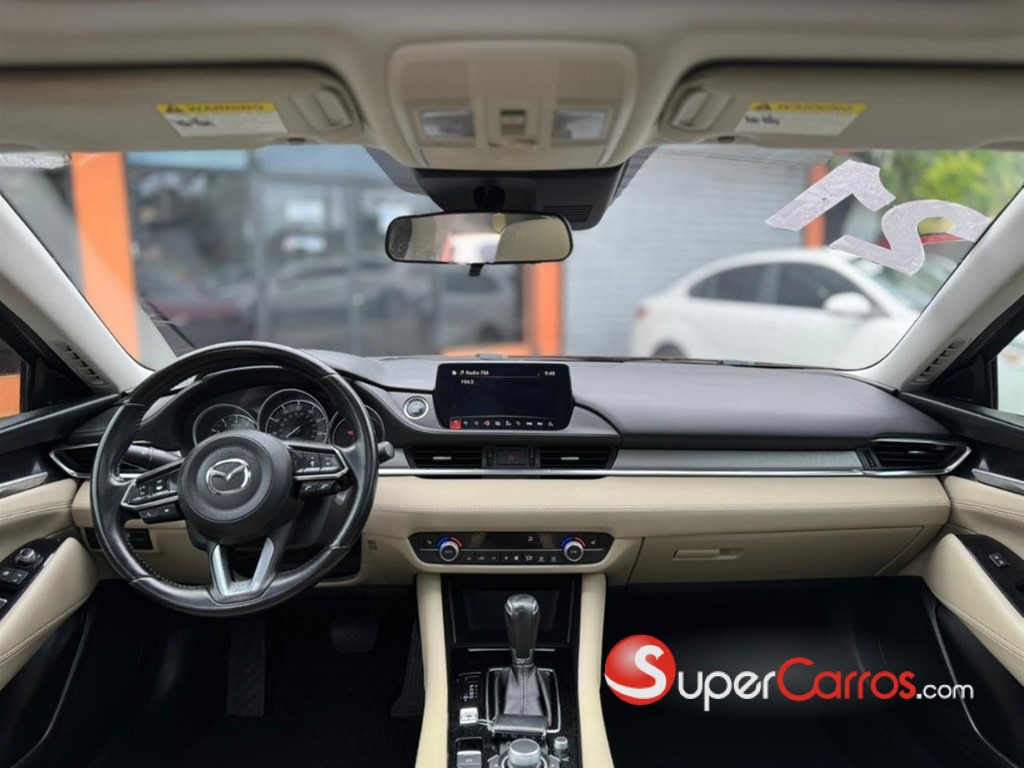 2021 Mazda 6 Touring — foto 6 / 12
