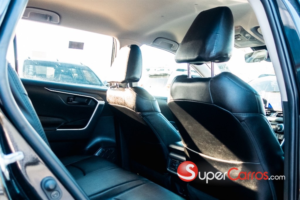 2023 Toyota RAV4 LE — foto 6 / 11