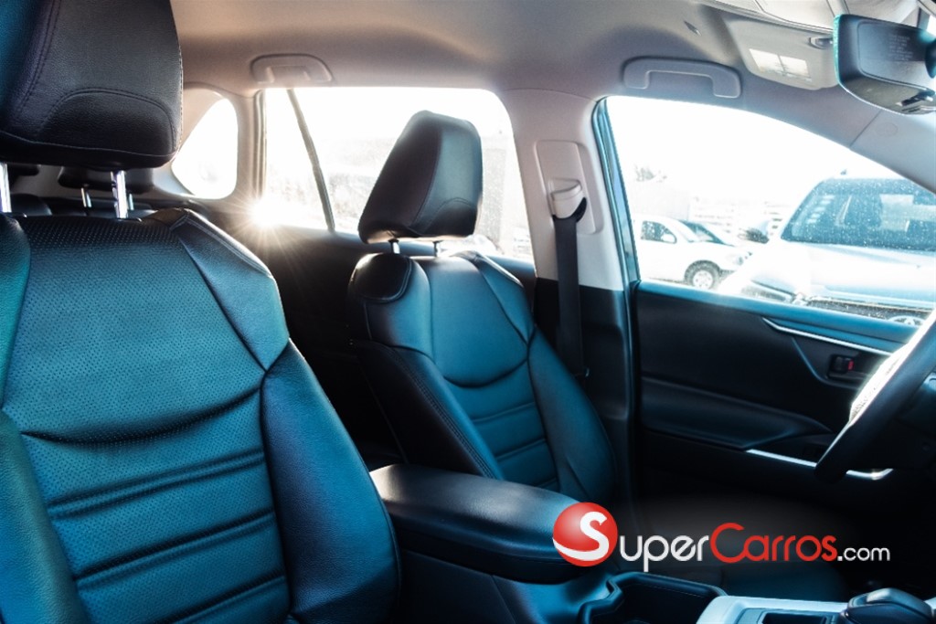 2023 Toyota RAV4 LE — foto 8 / 11