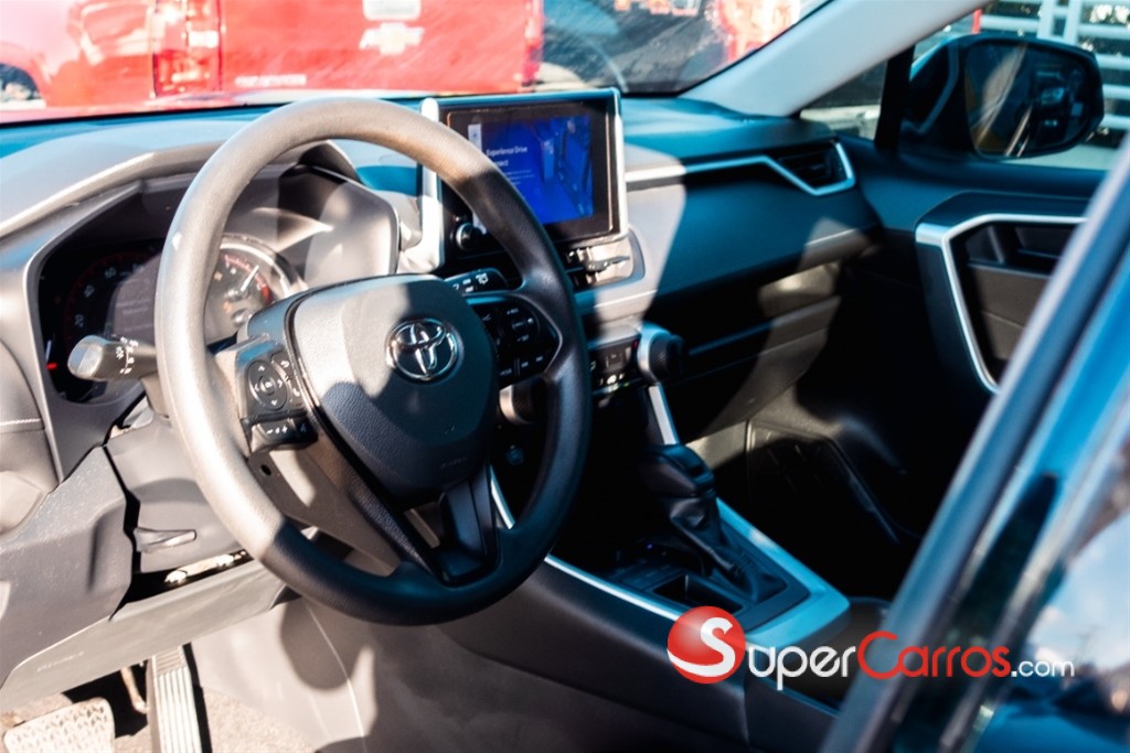 2023 Toyota RAV4 LE — foto 9 / 11