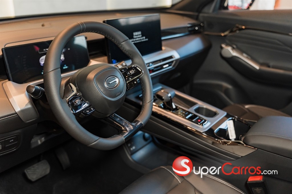 2027 GAC GS4 — foto 8 / 12