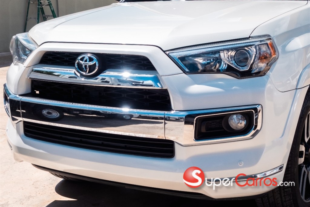 2020 Toyota 4 Runner Limited — foto 3 / 12