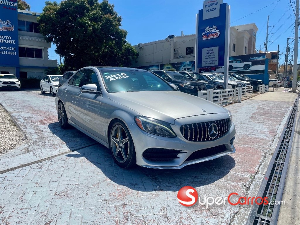 2016 Mercedes-Benz Clase C 300 AMG — foto 2 / 10