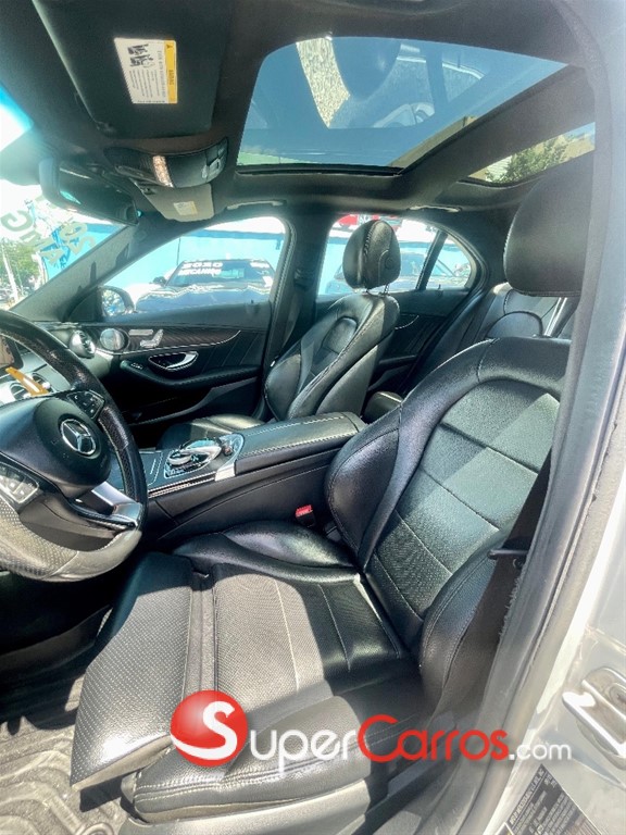 2016 Mercedes-Benz Clase C 300 AMG — foto 7 / 10