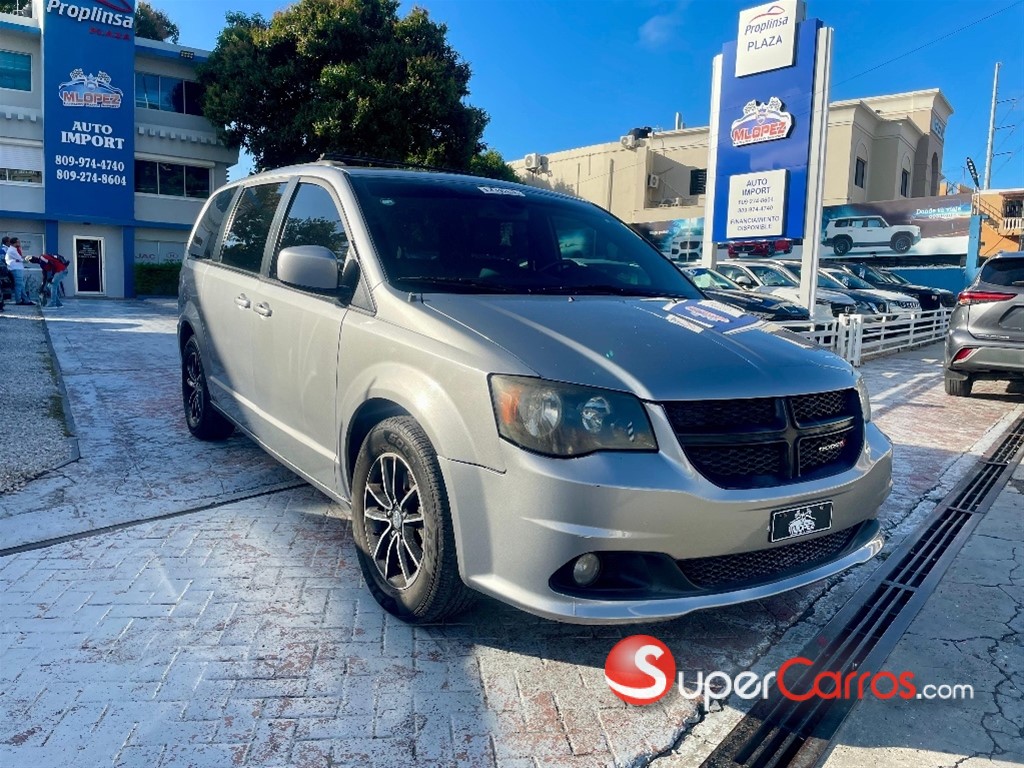 2019 Dodge Grand Caravan — foto 2 / 12