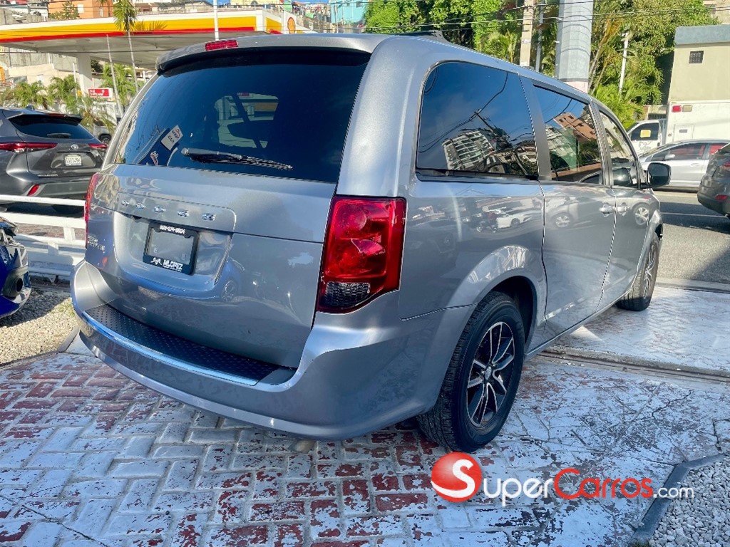 2019 Dodge Grand Caravan — foto 4 / 12
