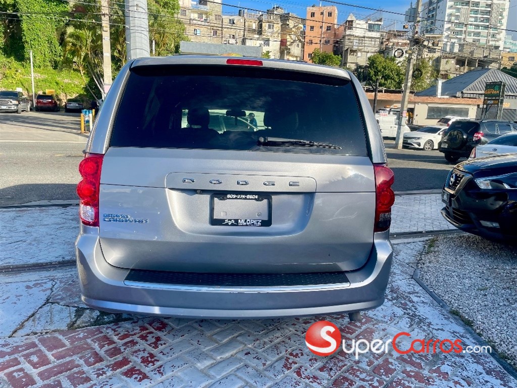 2019 Dodge Grand Caravan — foto 5 / 12