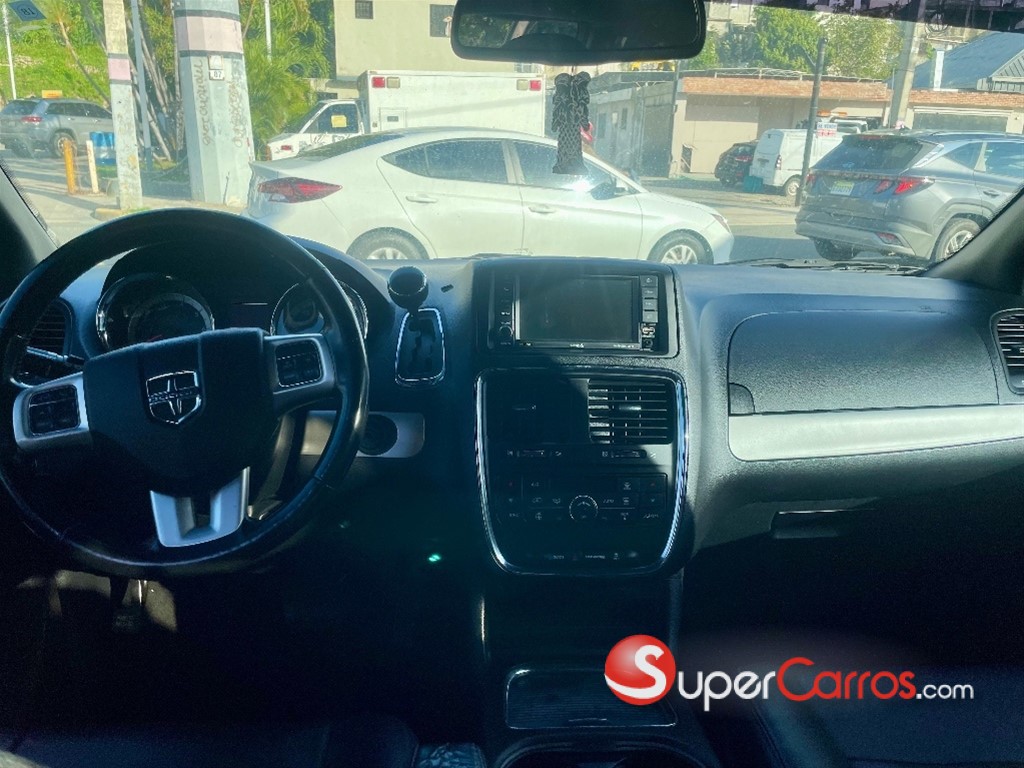 2019 Dodge Grand Caravan — foto 10 / 12