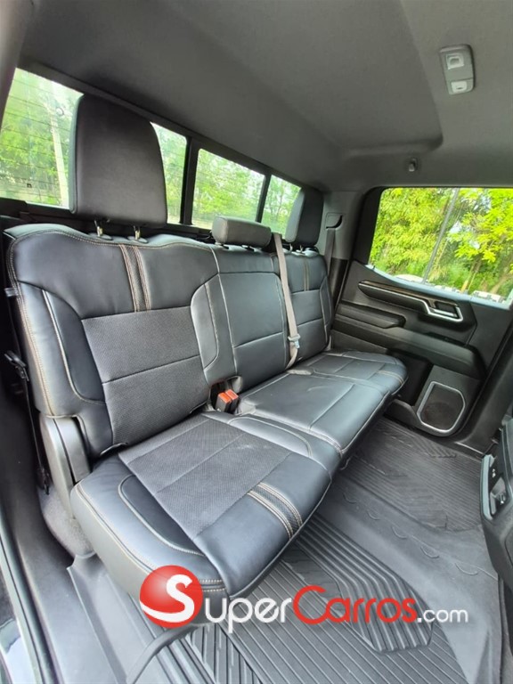 2024 Chevrolet Silverado 1500 RST — foto 9 / 12