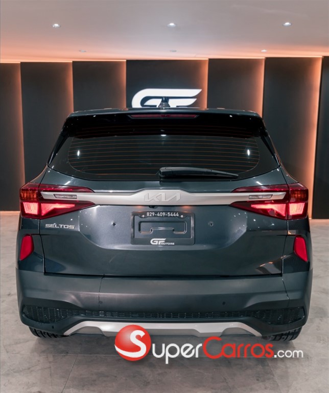2022 Kia Seltos — foto 8 / 12