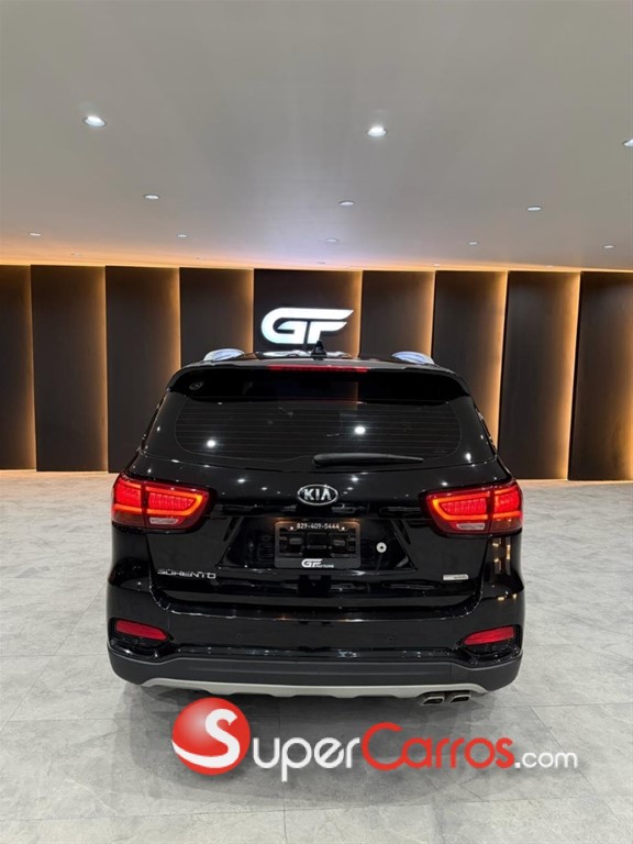 2019 Kia Sorento — foto 2 / 12