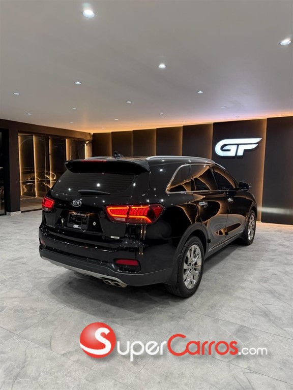 2019 Kia Sorento — foto 3 / 12