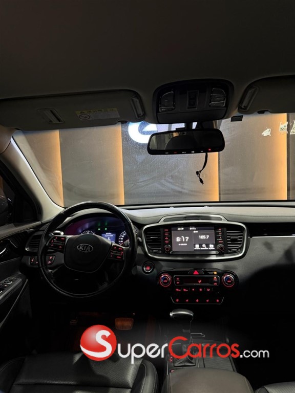 2019 Kia Sorento — foto 12 / 12
