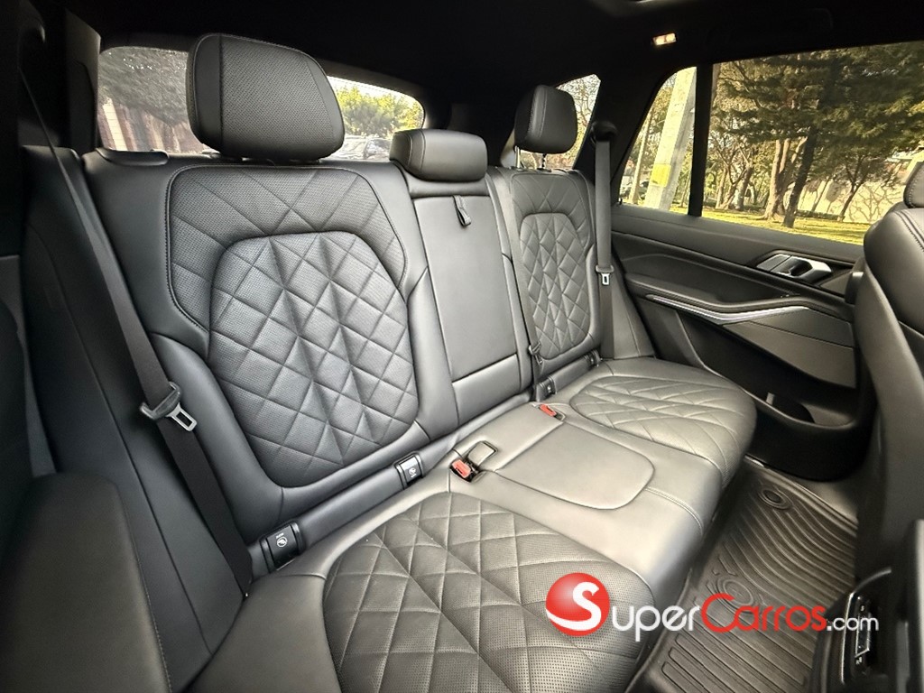 2023 BMW X 5 XDRIVE 40i M PACKAGE — foto 9 / 11