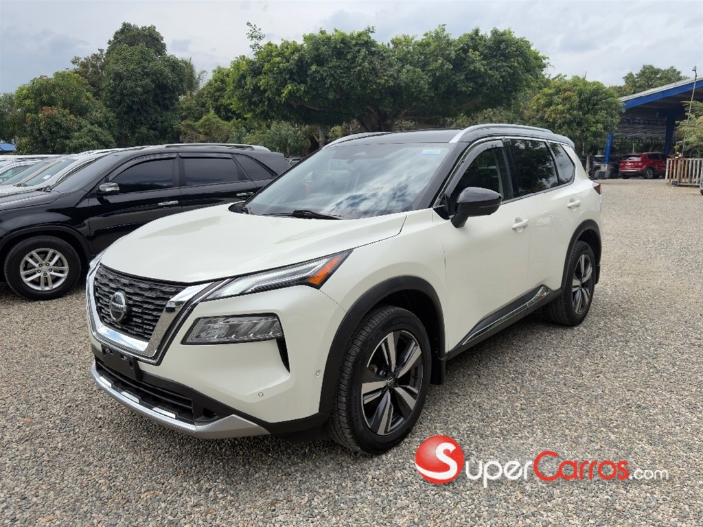 2021 Nissan Rogue Platinum — foto 3 / 9