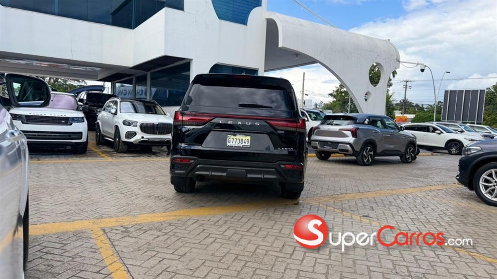 2023 Lexus LX 600 F Sport — foto 5 / 12