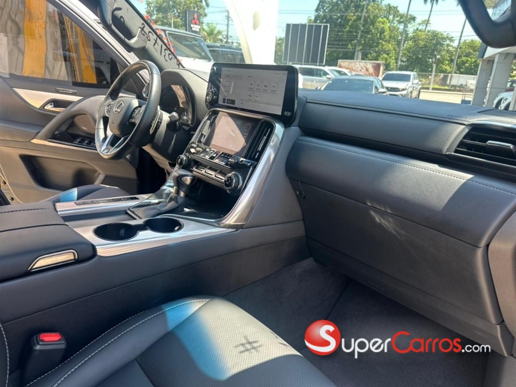 2023 Lexus LX 600 F Sport — foto 8 / 12