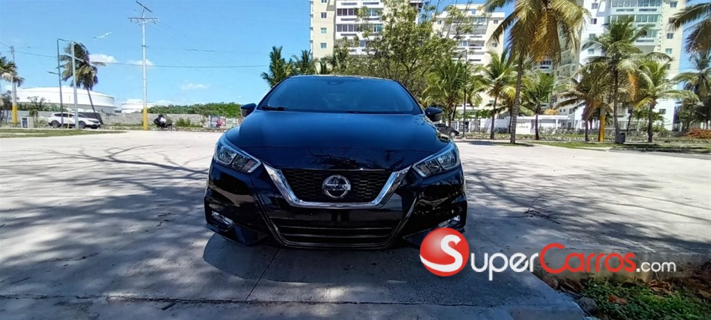2020 Nissan Versa SV — foto 11 / 12