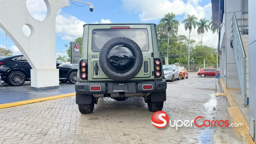 2026 212 T01 Officer Off-Road — foto 11 / 12