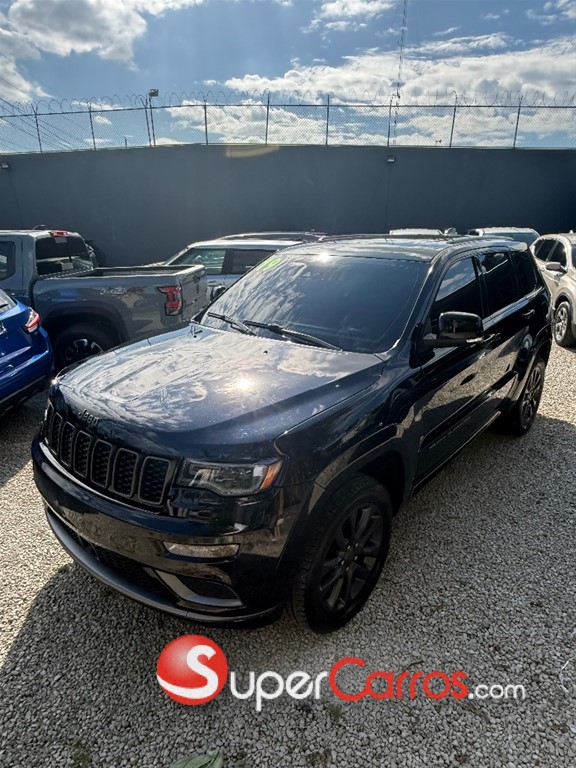 2019 Jeep Grand Cherokee Overland Highaltitude — foto 2 / 12